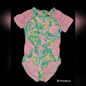 Girls one piece swimsuit